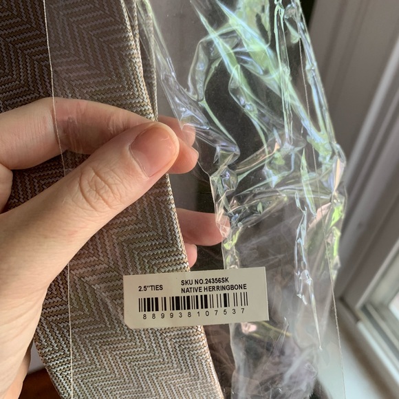 The Tie Bar Brown Classic Tie - Picture 4 of 4